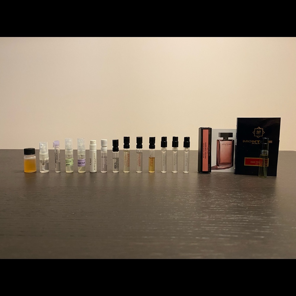 Set of 16 mostly high end perfume samples scents fragrances Jo Malone Le Labo